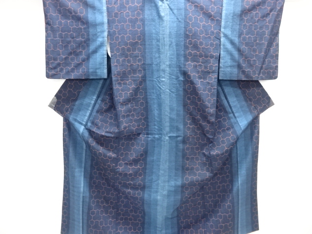 JAPANESE KIMONO / TSUMUGI / WOVEN BISHAMON KIKKO PATTERN